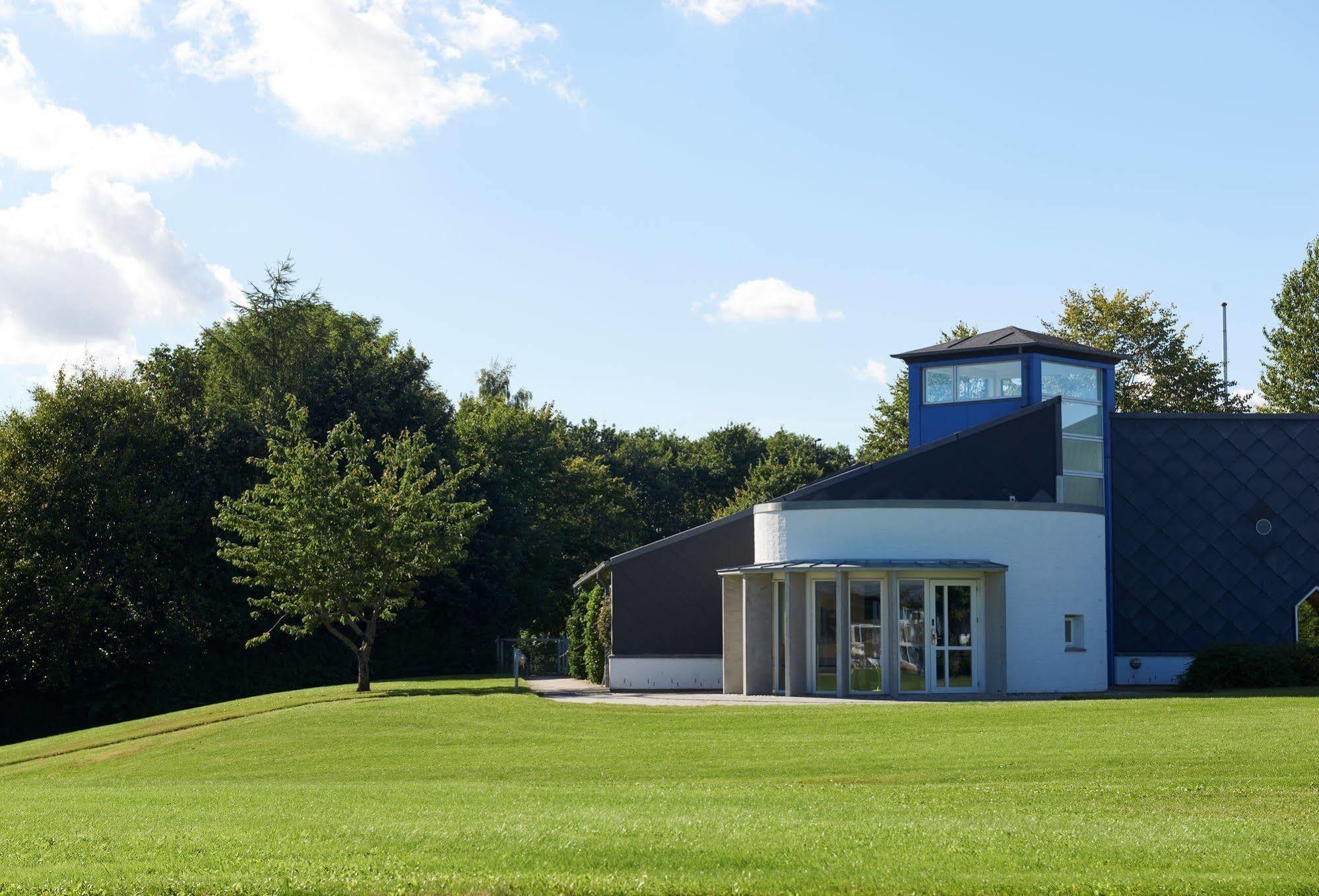 Fuglsangcentret Hotel Fredericia Exterior photo